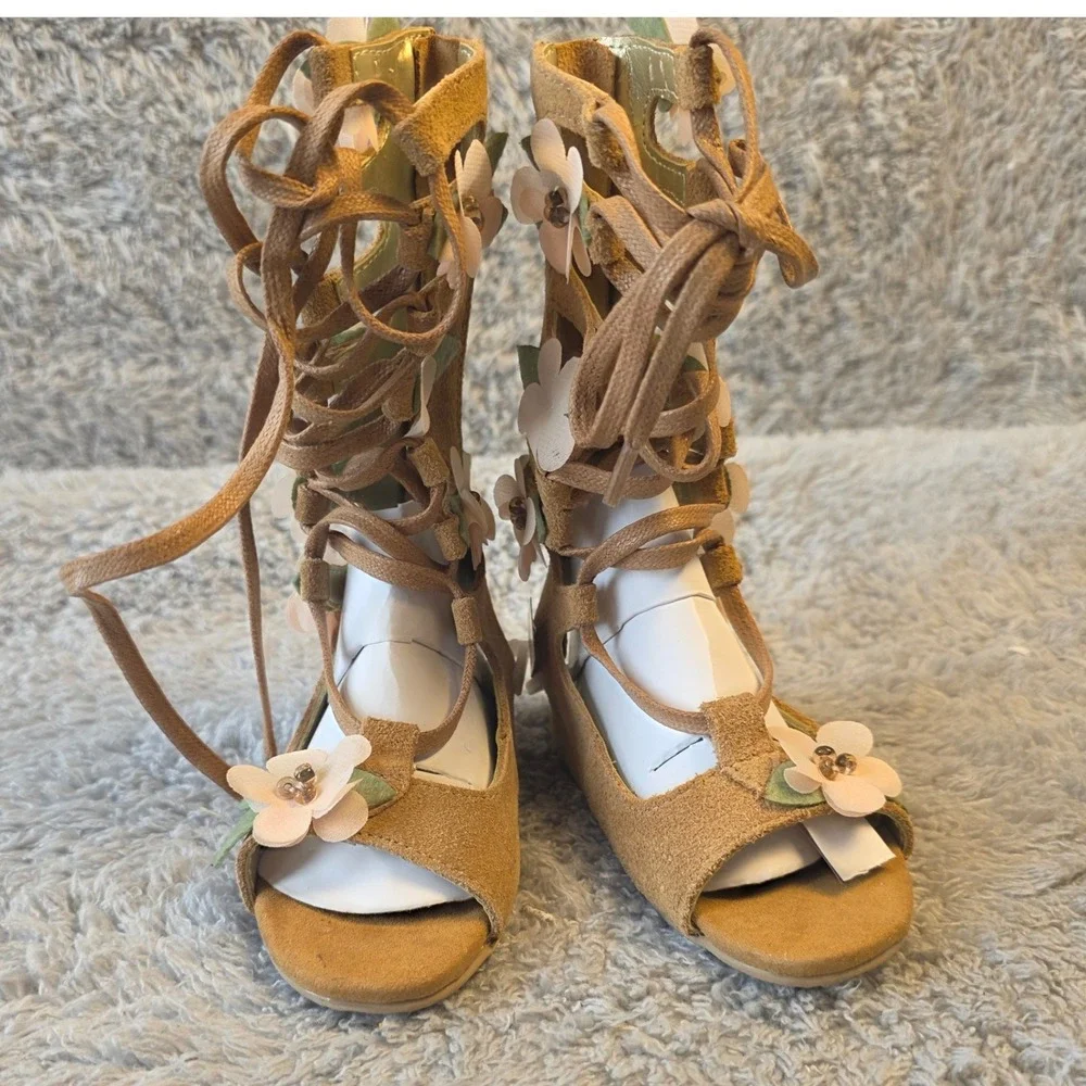 Joyfolie‎ Seraphina Sable Rose Gladiator Sandals Baby 4 Floral Suede Flower Girl